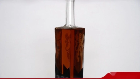 Atacado 1000ml 750ml 500ml 375ml 200ml 100ml Garrafa de Vidro Gin Uísque Vodka Spirit Garrafa de Vidro para Licor com Cortiça